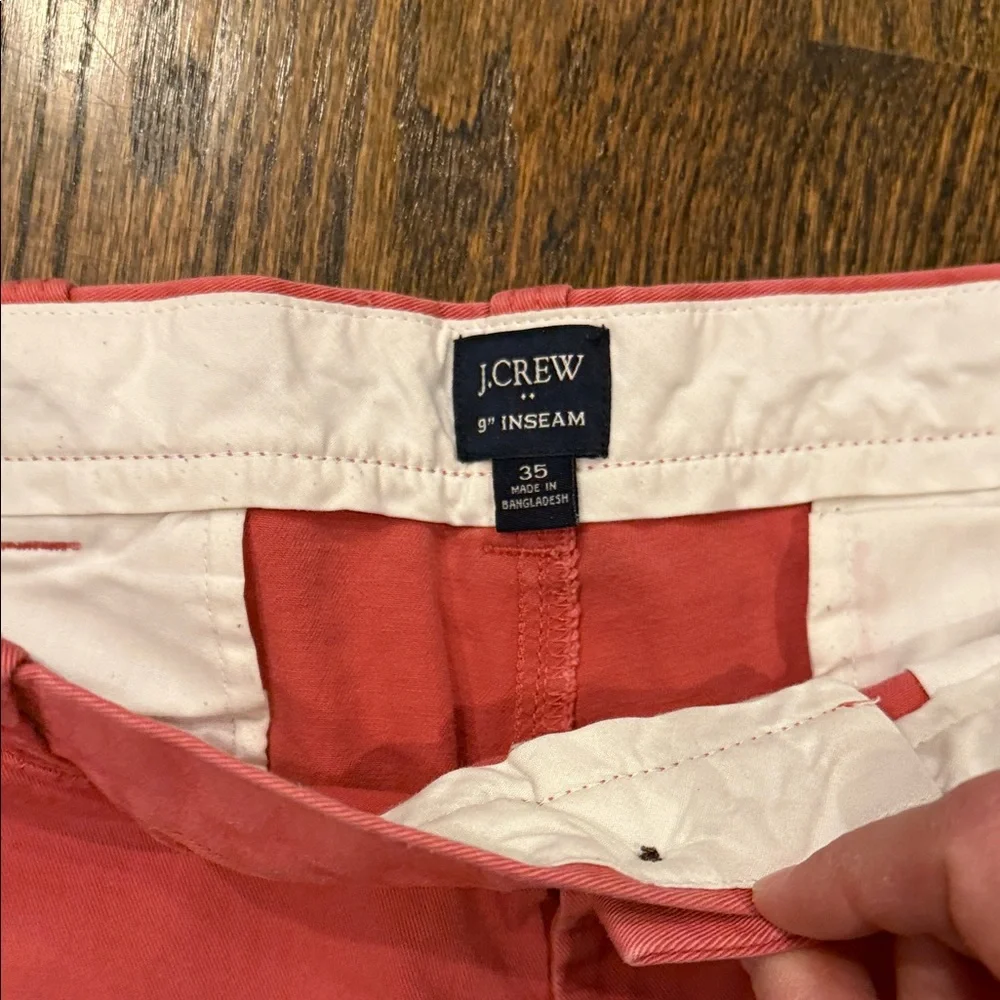 J.Crew 9 inch inseam Men's Coral Shorts used
